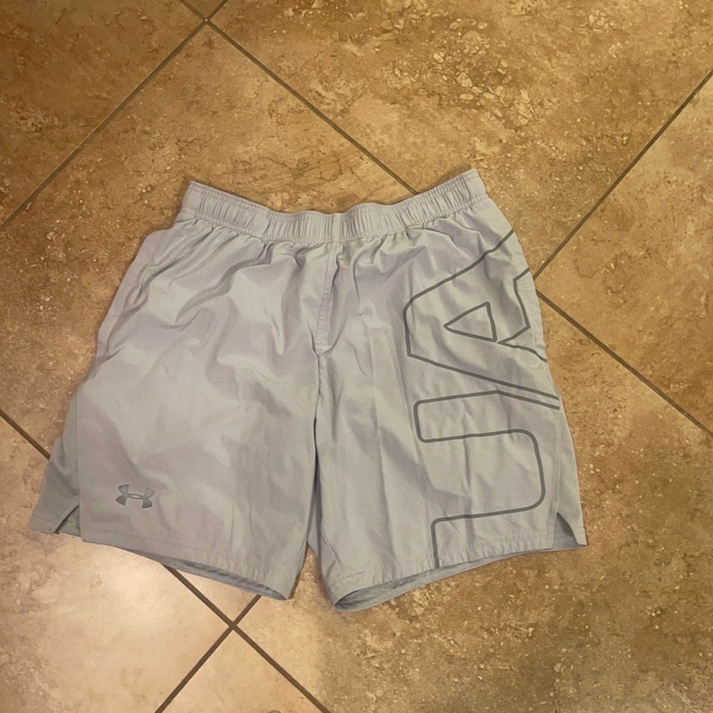 Grey Under armor shorts